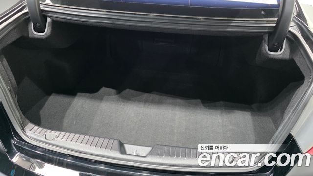 Kia K7 2012 — photo 33
