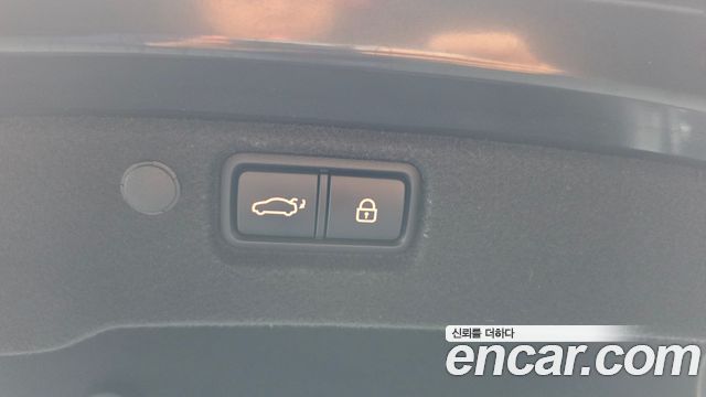 Kia K7 2020 — photo 18