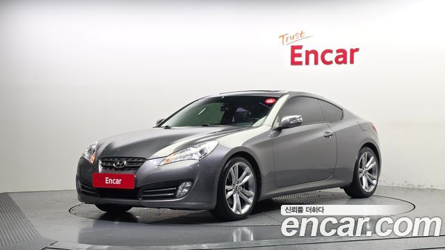 Hyundai Genesis 2010 — photo 1