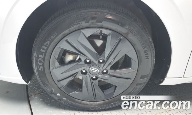 Hyundai AVANTE 2023 — photo 5