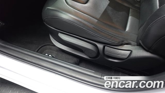 Hyundai AVANTE 2023 — photo 28