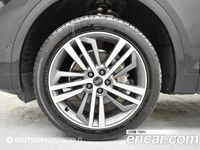 Audi Q5 2021 — photo 5