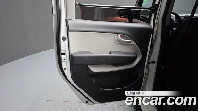 Kia RAY 2022 — photo 15