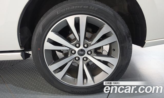 Ford Expedition 2021 — photo 7