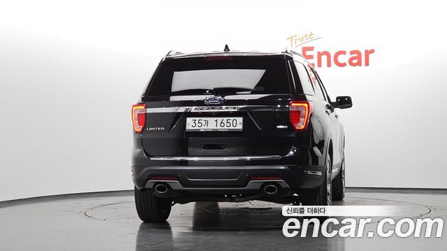 Ford Explorer 2019 — photo 4