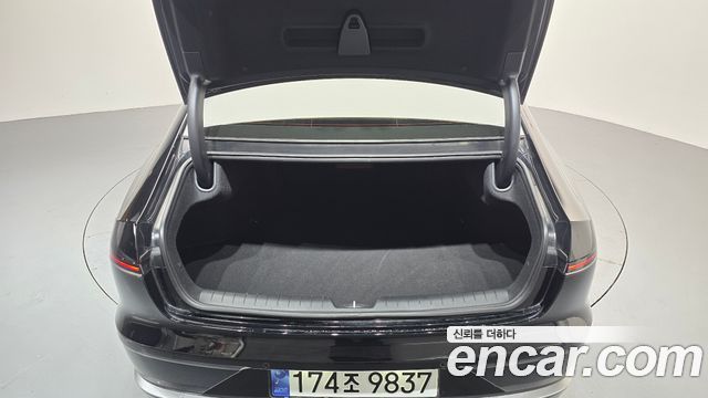 Hyundai Grandeur 2023 — photo 21