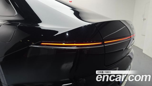 Hyundai Grandeur 2023 — photo 9