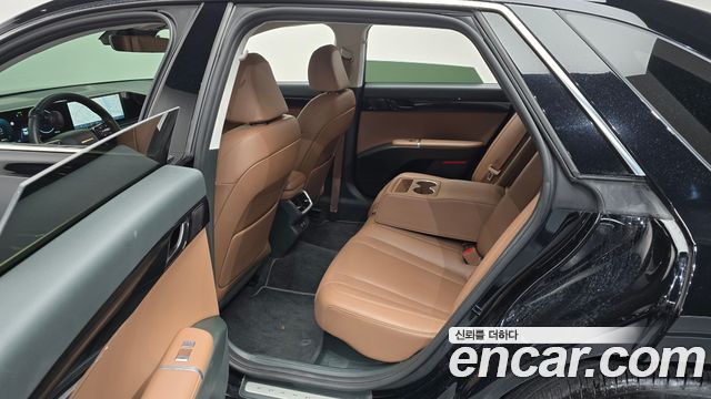 Hyundai Grandeur 2023 — photo 16