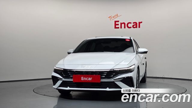 Hyundai AVANTE 2025 — photo 3