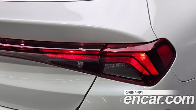 Kia K5 2020 — photo 9
