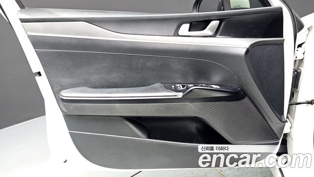 Kia K5 2020 — photo 14