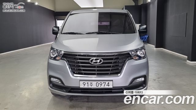 Hyundai Starex 2019 — photo 3