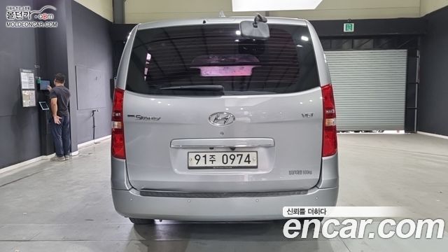 Hyundai Starex 2019 — photo 4