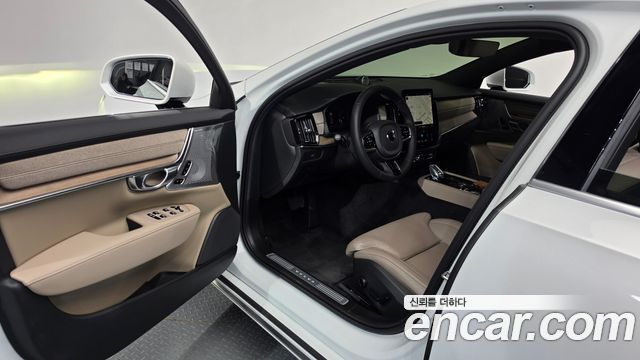Volvo S90 2026 — photo 13