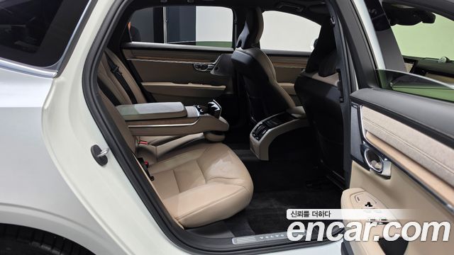 Volvo S90 2026 — photo 17