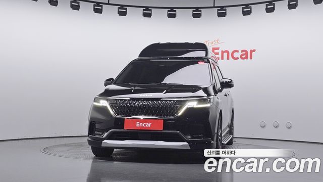 Kia Canival 2023 — photo 3
