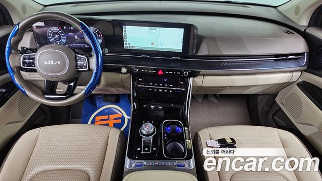 Kia Canival 2023 — photo 7