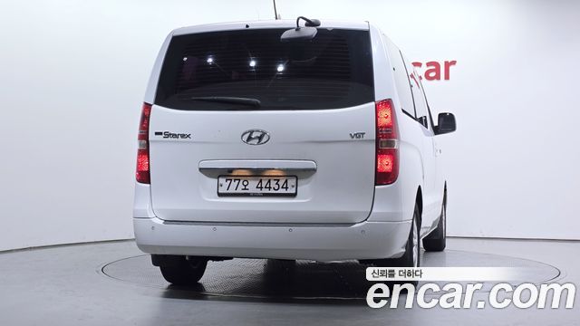 Hyundai Starex 2017 — photo 4