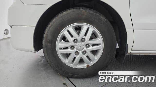 Hyundai Starex 2017 — photo 5