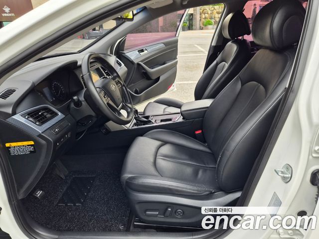 Hyundai Sonata 2016 — photo 10