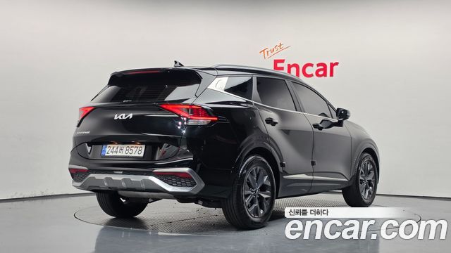 Kia Sportage 2023 — photo 2