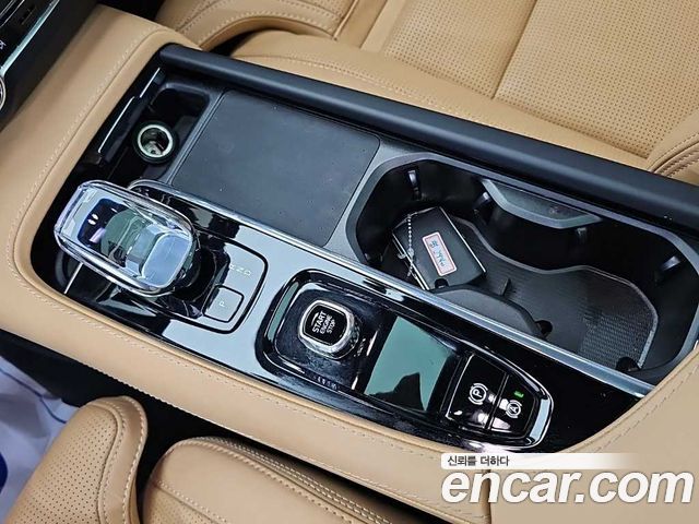Volvo V90 2024 — photo 8