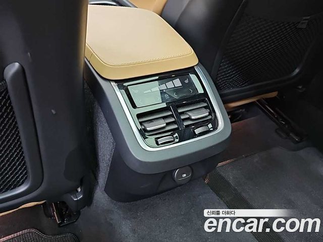 Volvo V90 2024 — photo 13