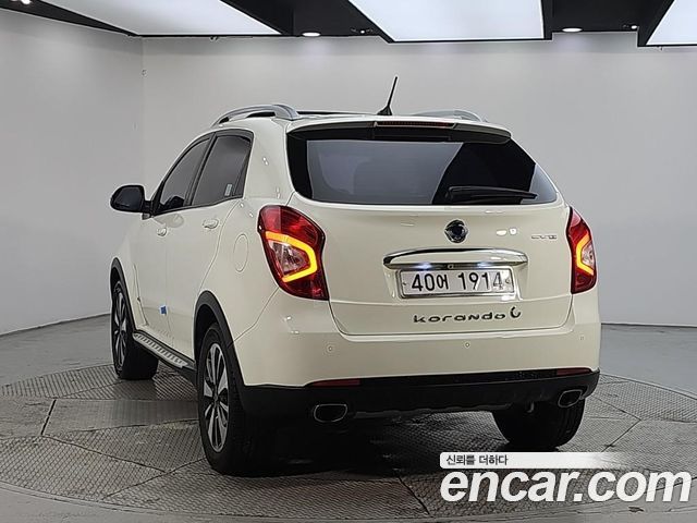 KG Mobility KORANDO 2015 — photo 3