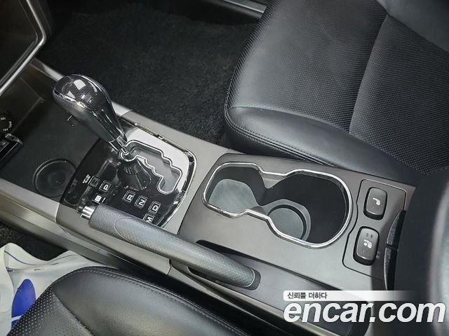 KG Mobility KORANDO 2015 — photo 8