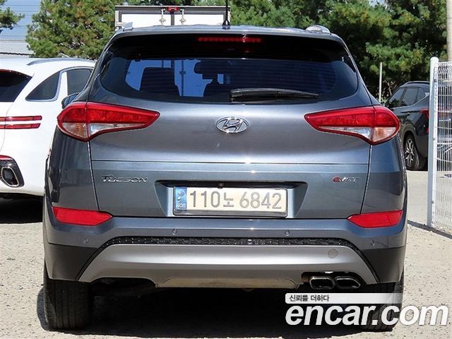 Hyundai Tucson 2016 — photo 4