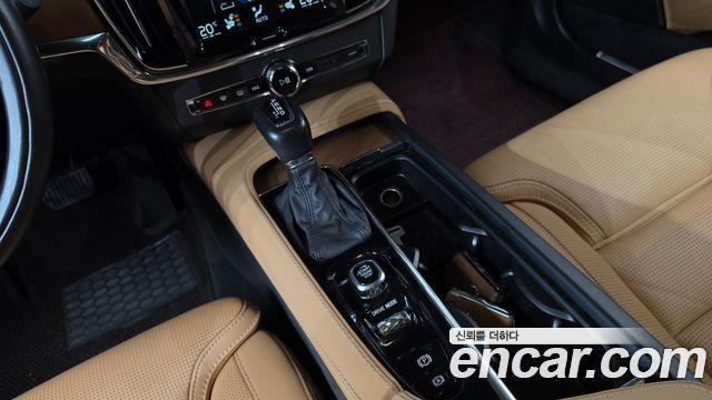Volvo S90 2018 — photo 9
