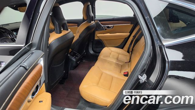 Volvo S90 2018 — photo 12