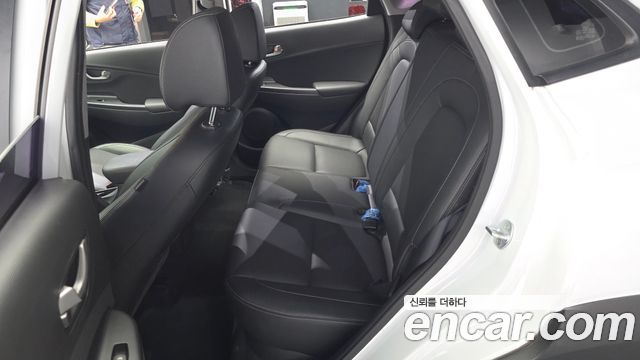 Hyundai Kona 2018 — photo 18