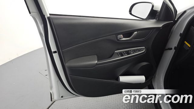 Hyundai Kona 2018 — photo 14