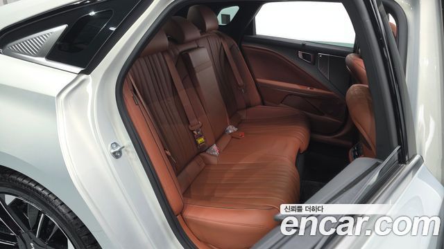 Kia K8 2025 — photo 18