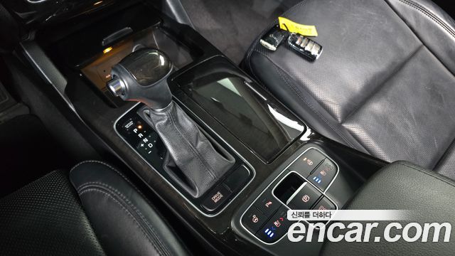 Kia K7 2014 — photo 12