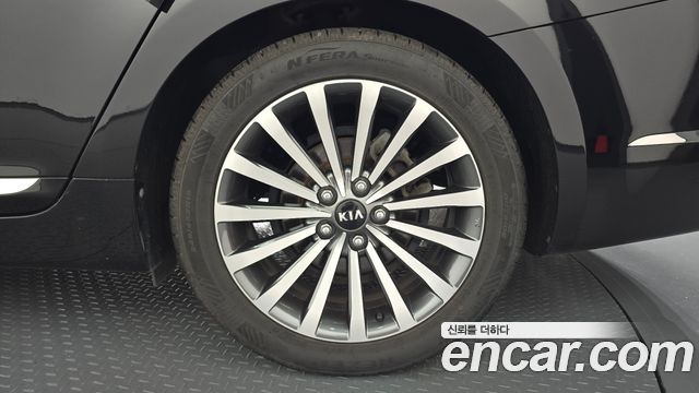 Kia K7 2014 — photo 7