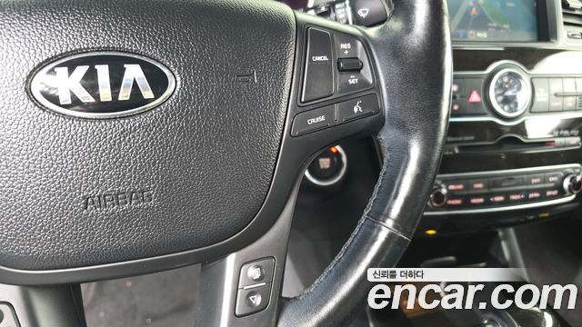 Kia K7 2014 — photo 28