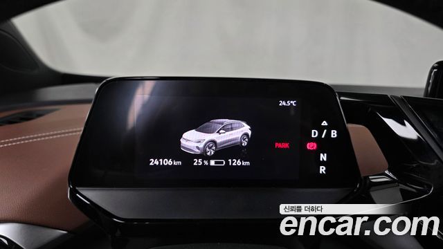 Volkswagen ID.4 2023 — photo 11