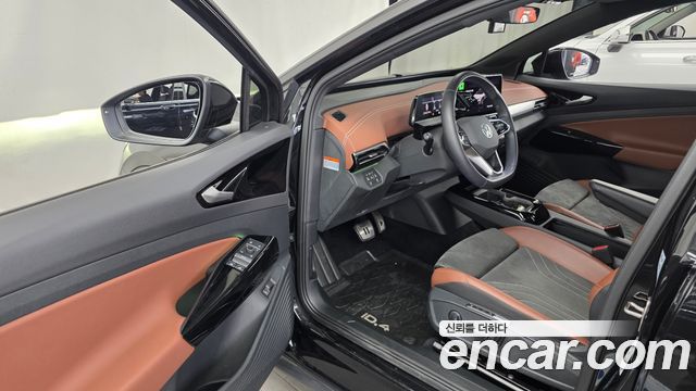 Volkswagen ID.4 2023 — photo 13