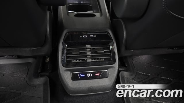 Volkswagen ID.4 2023 — photo 25