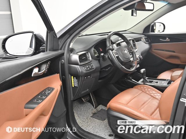 Kia Sorento 2019 — photo 11