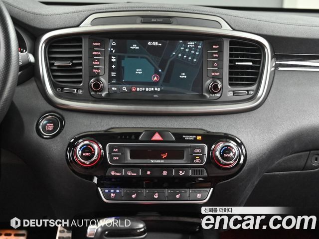 Kia Sorento 2019 — photo 15