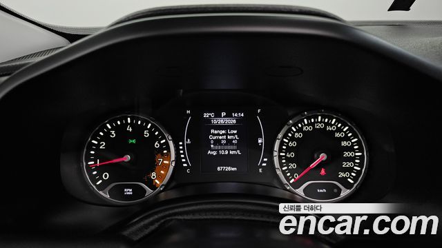 Jeep Renegade 2017 — photo 8
