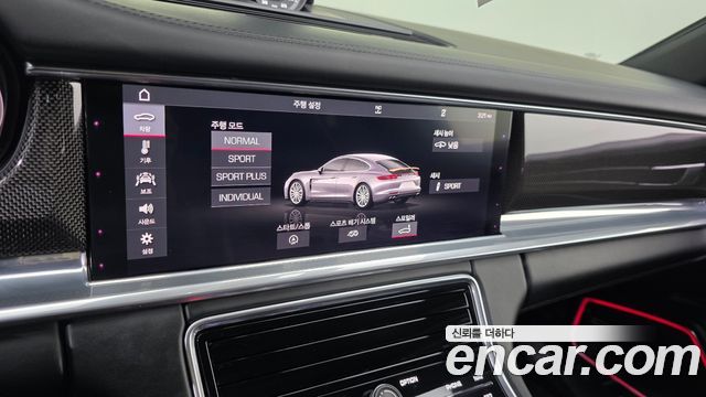 Porsche Panamera 2018 — photo 23