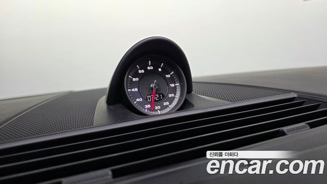 Porsche Panamera 2018 — photo 30
