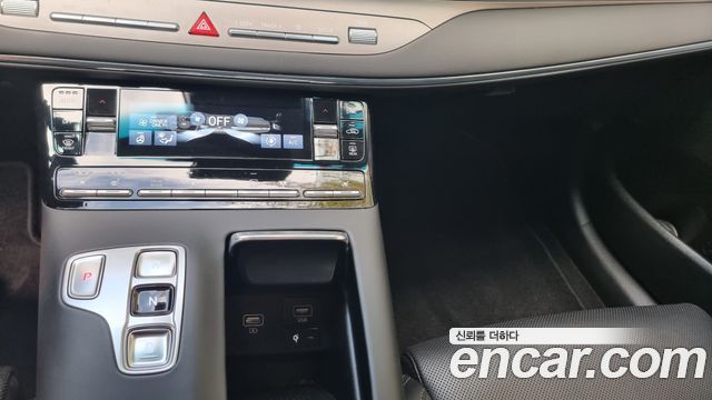Hyundai Grandeur 2022 — photo 18