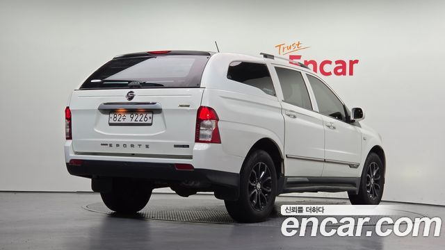 KG Mobility KORANDO 2016 — photo 2