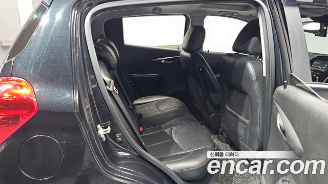 Chevrolet Korea Spark 2016 — photo 18