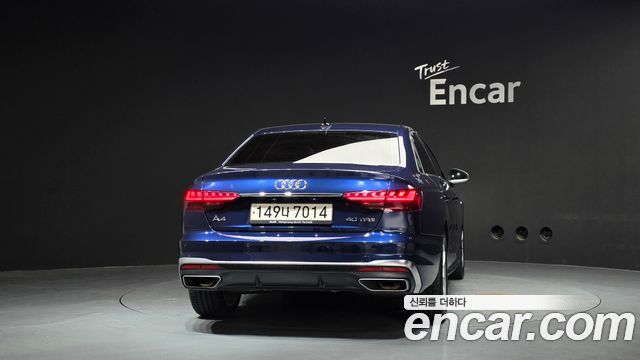 Audi A4 2021 — photo 4